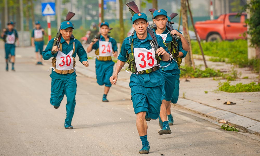  Chiến sĩ sao vuông đua tài